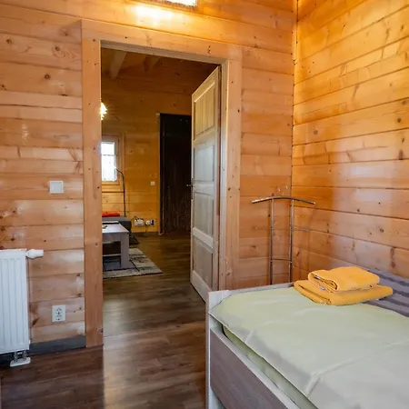 Am Senftenberger 펜션 *